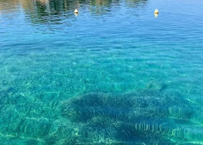 Апартаменты Studio Porticcio *